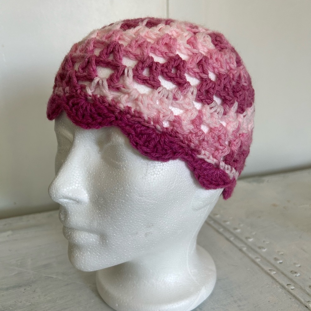 Beanie hat - Picture 2 of 2